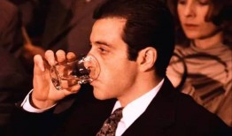 免费教父2电影在线观看,续写黑帮传奇